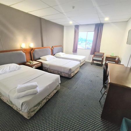 Anika Inn - Keluang Zewnętrze zdjęcie