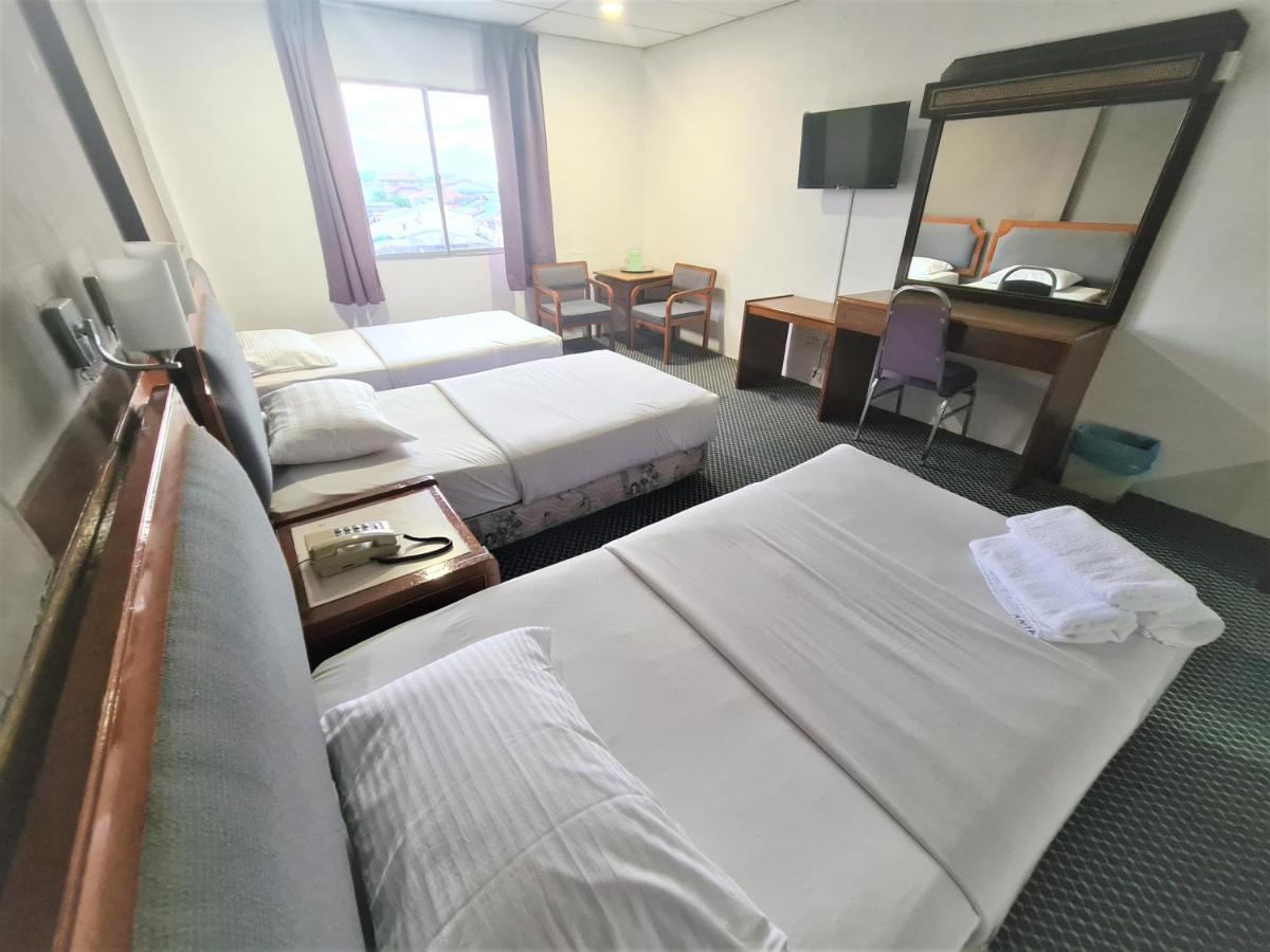 Anika Inn - Keluang Zewnętrze zdjęcie