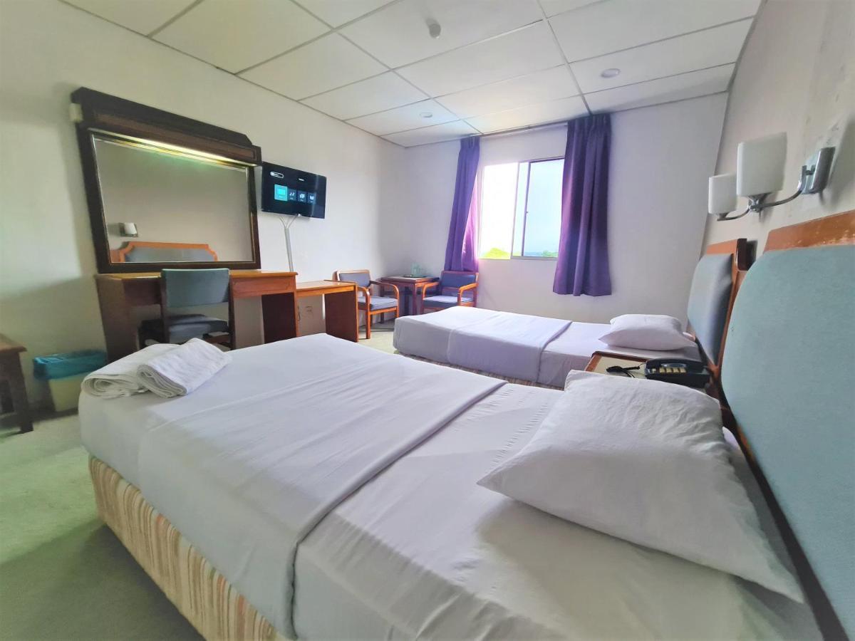 Anika Inn - Keluang Zewnętrze zdjęcie