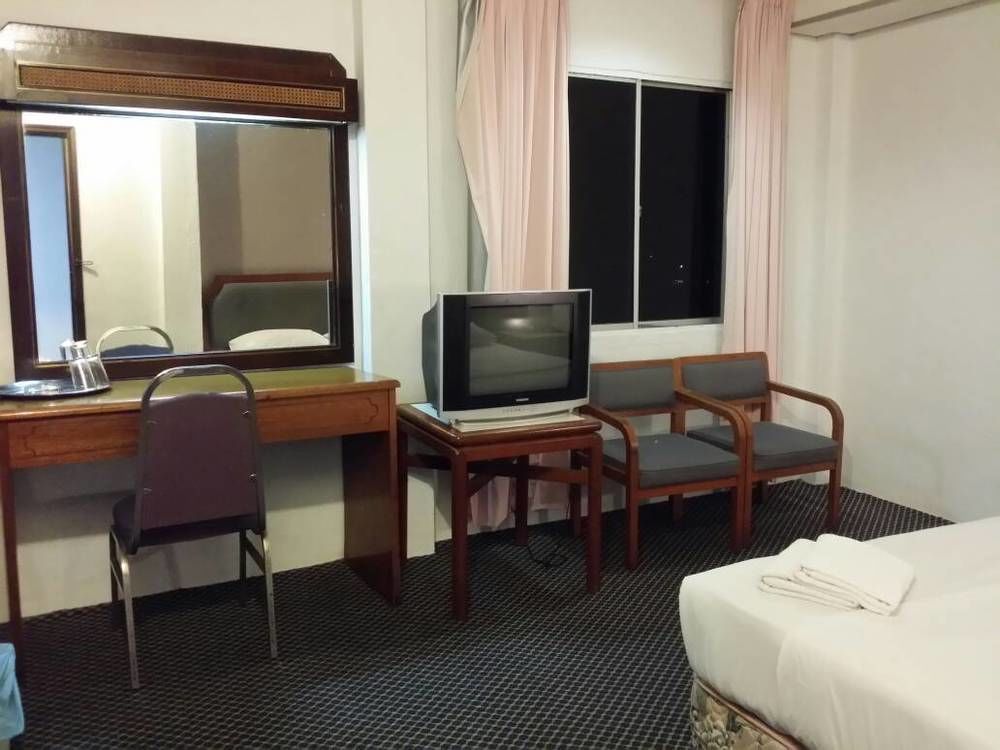 Anika Inn - Keluang Zewnętrze zdjęcie