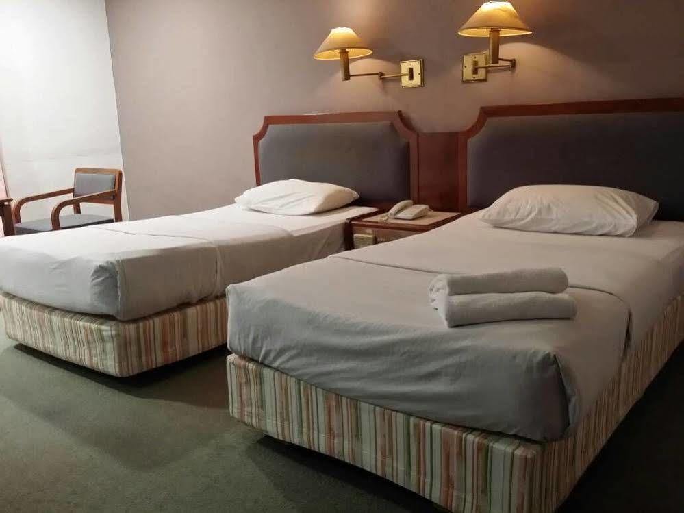 Anika Inn - Keluang Zewnętrze zdjęcie